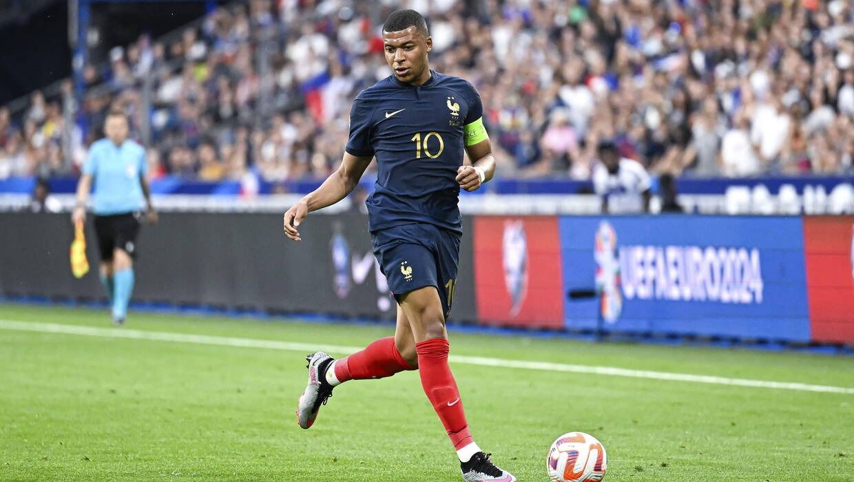 Mbappe Has Not Given PSG Response About His Future Yet