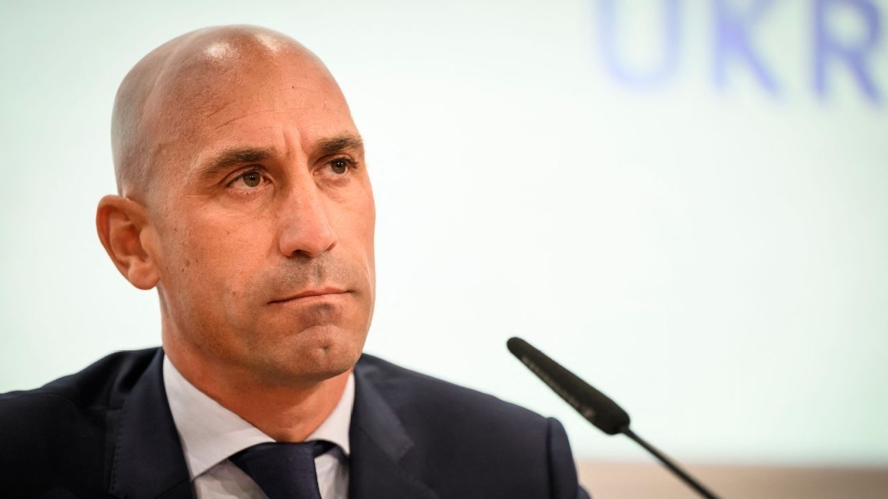 Sport.es: Rubiales Detained At Spain Airport
