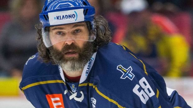 52-Year-Old Jagr Becomes Oldest Active Hockey Player In Professional League
