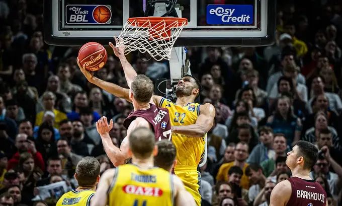 Alba vs Bayern. Pronostico, Apuestas y Cuotas│12 de junio de 2024  