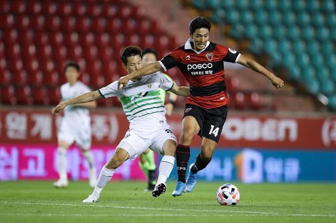 Jeonbuk Motors vs Pohang Steelers Prediction, Betting Tips & Odds │01 OCTOBER, 2022