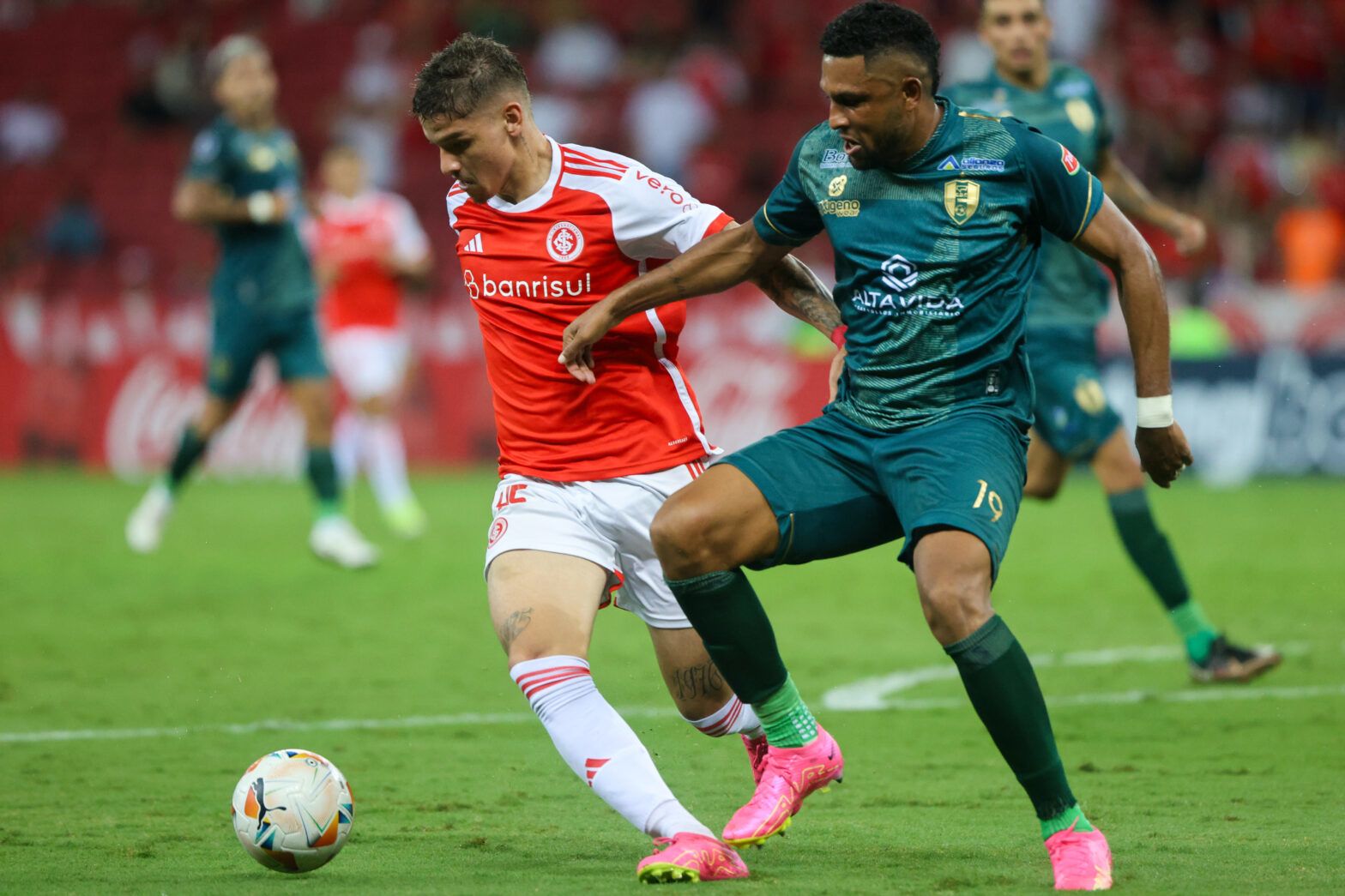 Delfín vs. Internacional. Pronostico, Apuestas y Cuotas│26 de abril de 2024