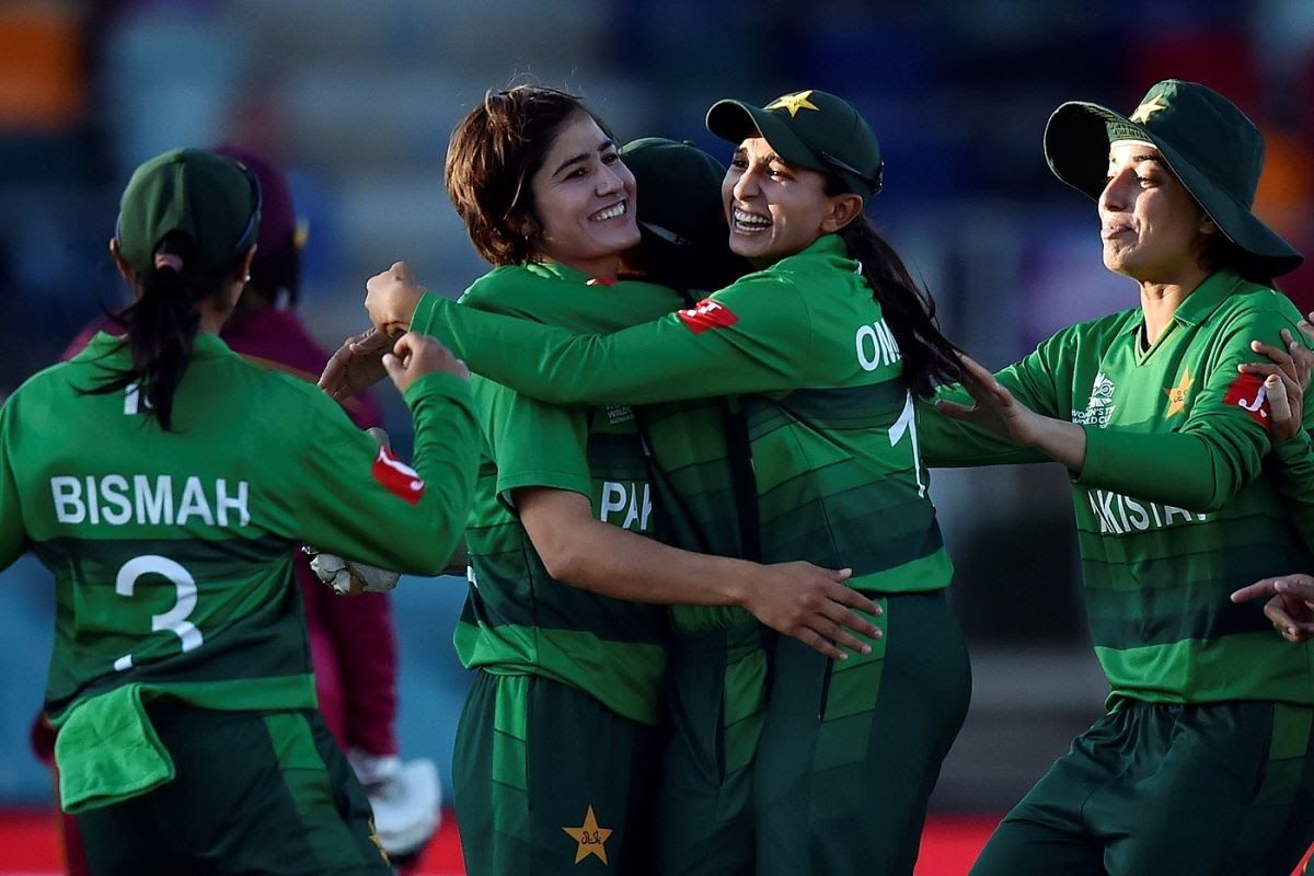 Women's Cricket: Six Pakistani Players return COVID-19 positive tests