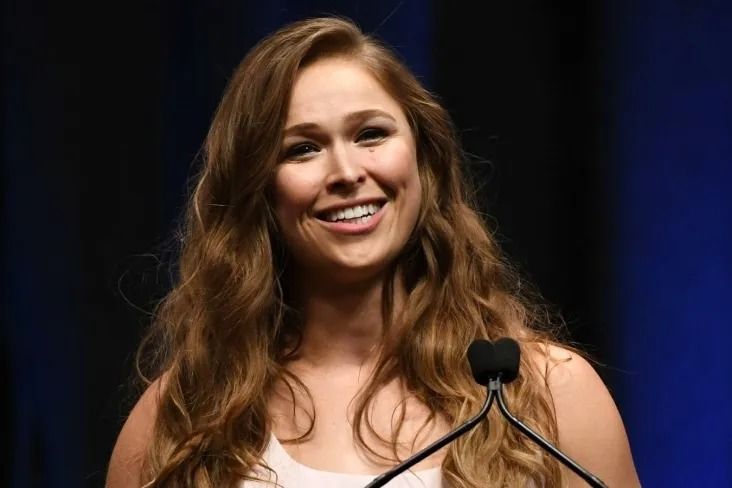They Were Never With You And They Never Loved You: Sonnen on Rousey’s Comments About Fans