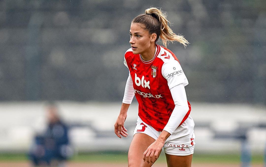She Swapped Pointe Shoes for Football Boots: Arsenal Player's Girlfriend and Braga Player Paige Almendariz