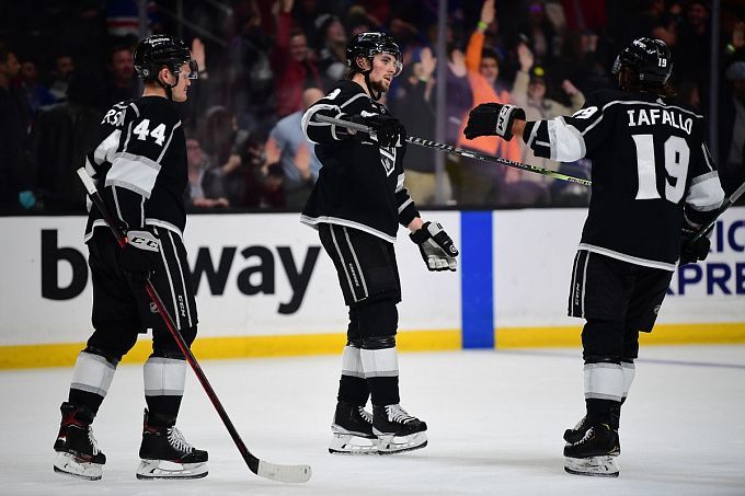 Seattle Kraken vs  Los Angeles Kings Prediction, Betting Tips & Odds │16 JANUARY, 2022