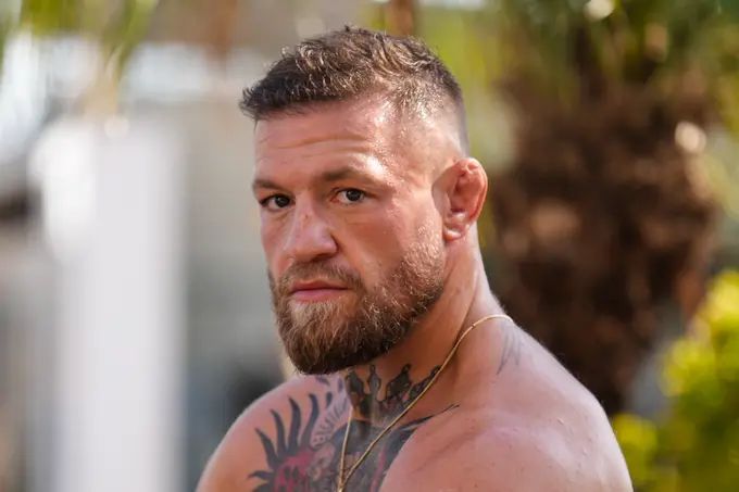 McGregor explains his decision to coach on TUF show