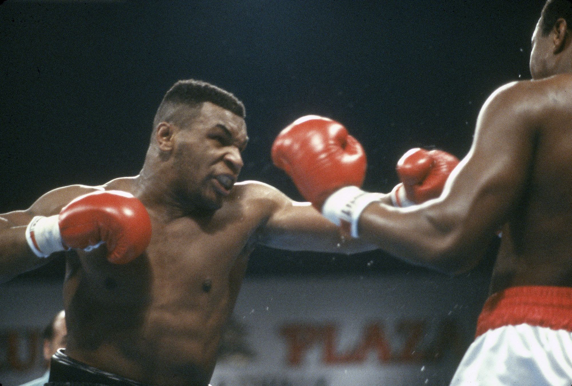 Mike Tyson says that the man he punched on the plane &quot;got lucky&quot;