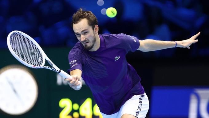 Medvedev vs Kecmanovic Pronóstico, Apuestas y Cuotas | 03 de enero de 2023