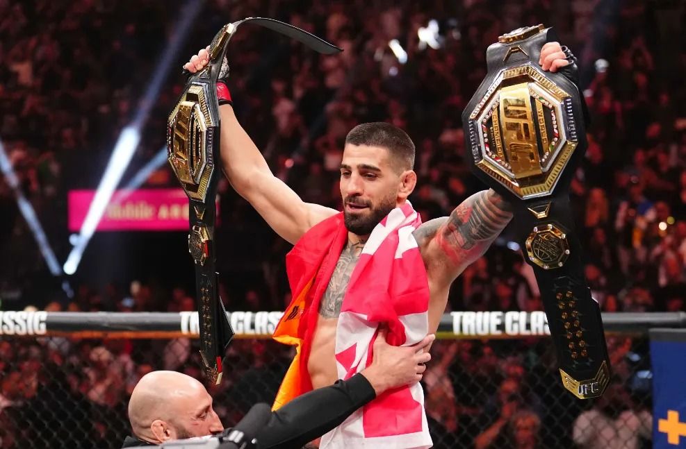 Topuria Wants to Face Winner of Canelo vs Crawford