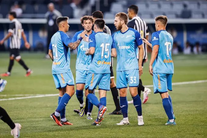 Nottingham Forest vs Liverpool,﻿ Tottenham vs Crystal Palace, ﻿Zenit vs Spartak. Apuestas combinadas│02 de Marzo del 2024 