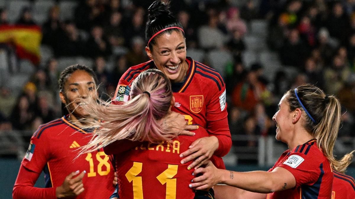 Las actuales campeonas del fútbol femenino mundial renuncian a la selección de España 