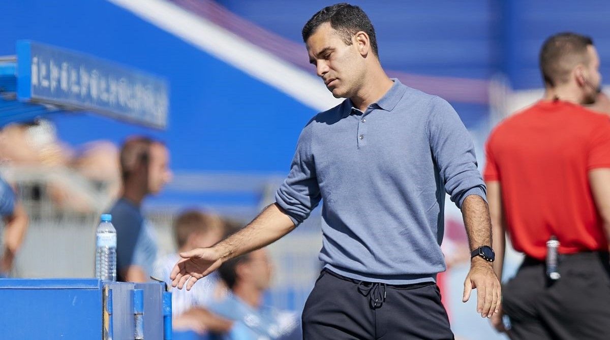 Rafa Márquez cada vez más cerca del banquillo principal del Barça