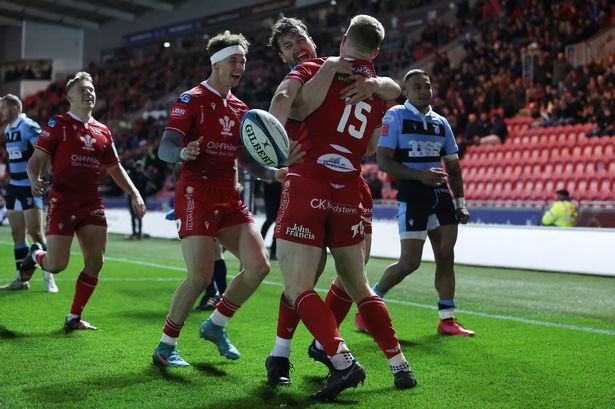 Benetton vs Scarlets Prediction, Betting Tips & Odds │01 OCTOBER, 2022