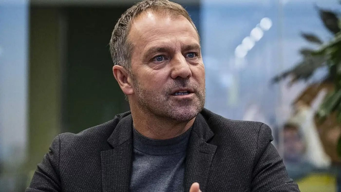 Diario Sport: Barcelona's Flick Urges Players to Limit Public Engagement