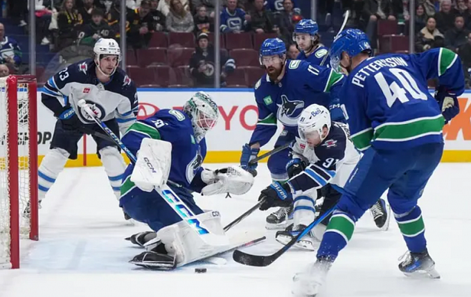 Seattle Kraken vs Vancouver Canucks Pronóstico, Apuestas y Cuotas│22 de febrero de 2024