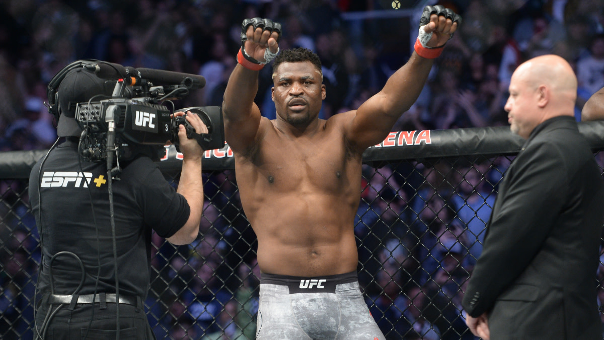 Ngannou: &quot;I Don't Understand How Tyson Can Fight In December After What Happens On 10/28&quot;