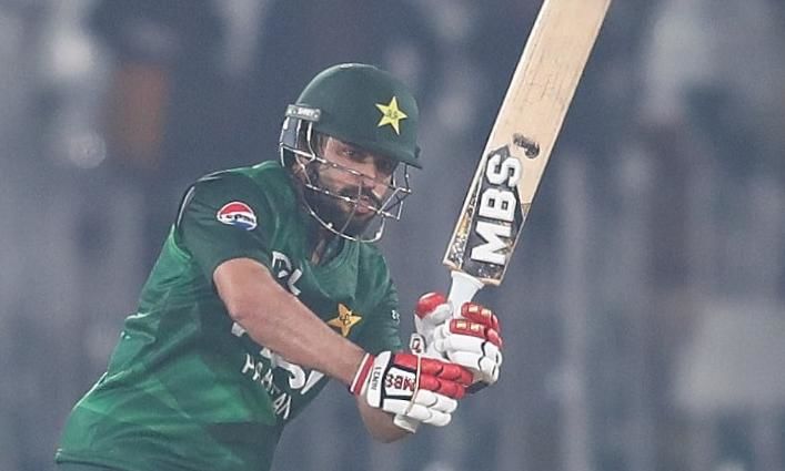 Nawaz’s All-Round Show Helps Pakistan Overcome Zimbabwe by Five Wickets