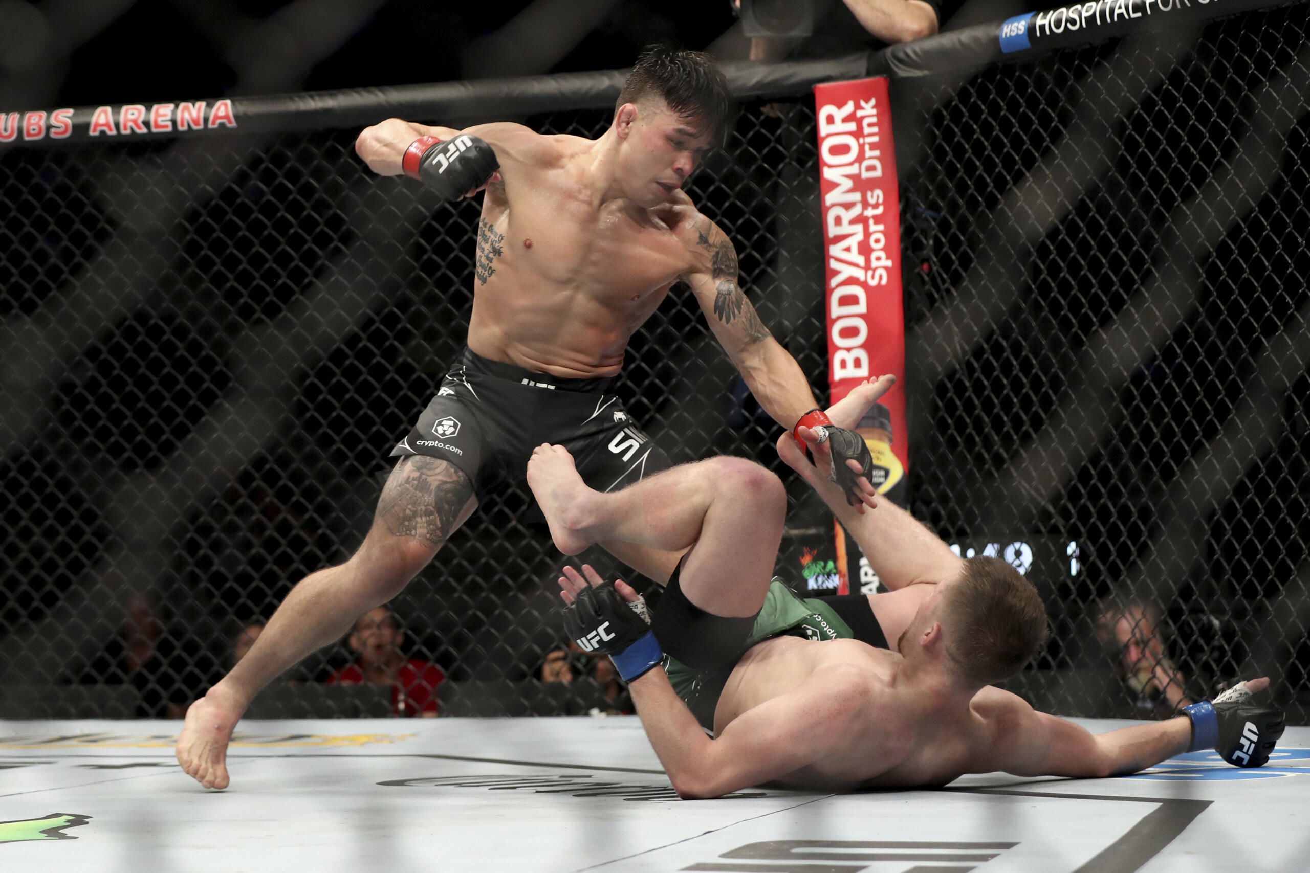 Ricky Simon vs Raoni Barcelos: Prediction and odds on the Match on 09 November, 2025