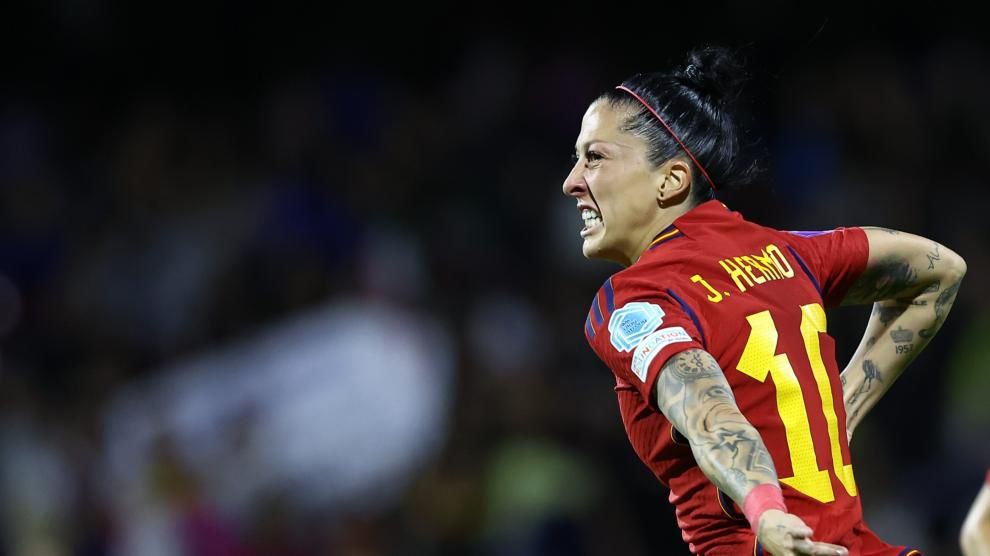 Jenni Hermoso regresó a la selección de España y marcó el gol de la victoria 