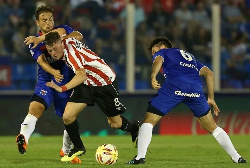 Estudiantes LP vs Club Ateltico Tigre Prediction, Betting Tips & Odds │29 JANUARY, 2023