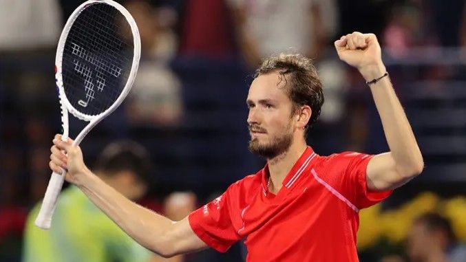 Daniil Medvedev vs Frances Tiafoe Pronóstico, Apuestas y Cuotas│18 de Marzo de 2023