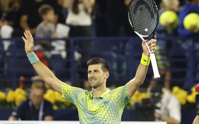 Novak Djokovic vs Luca Van Assche. Pronóstico, Apuestas y Cuotas│19 de Abril de 2023