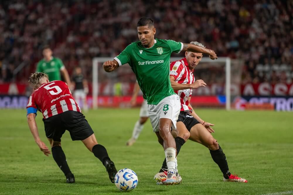 Banfield vs Barracas Central Prediction for the Match on July 29 2025