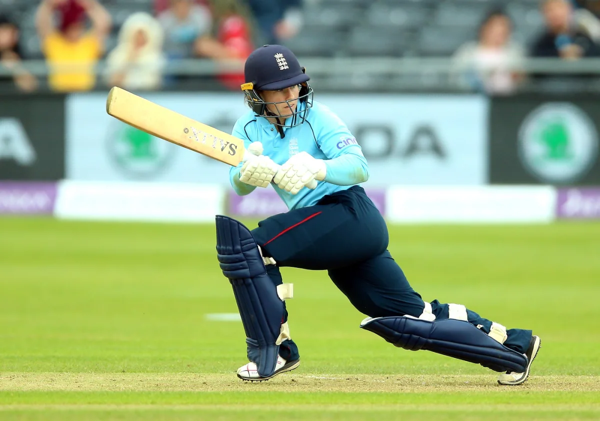 England women scoop up Charlotte Dean for the New Zealand ODIs
