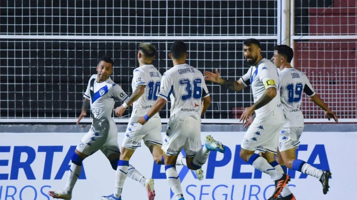 Velez Sarsfield vs Independiente Rivadavia Prediction, Betting Tips & Odds │9 JUNE, 2022