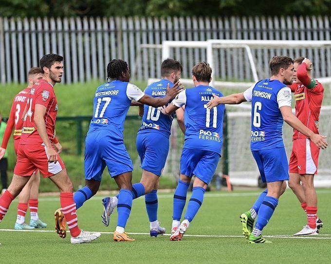 Larne FC vs Newry City FC Prediction, Betting Tips & Odds | 26 JANUARY 2024