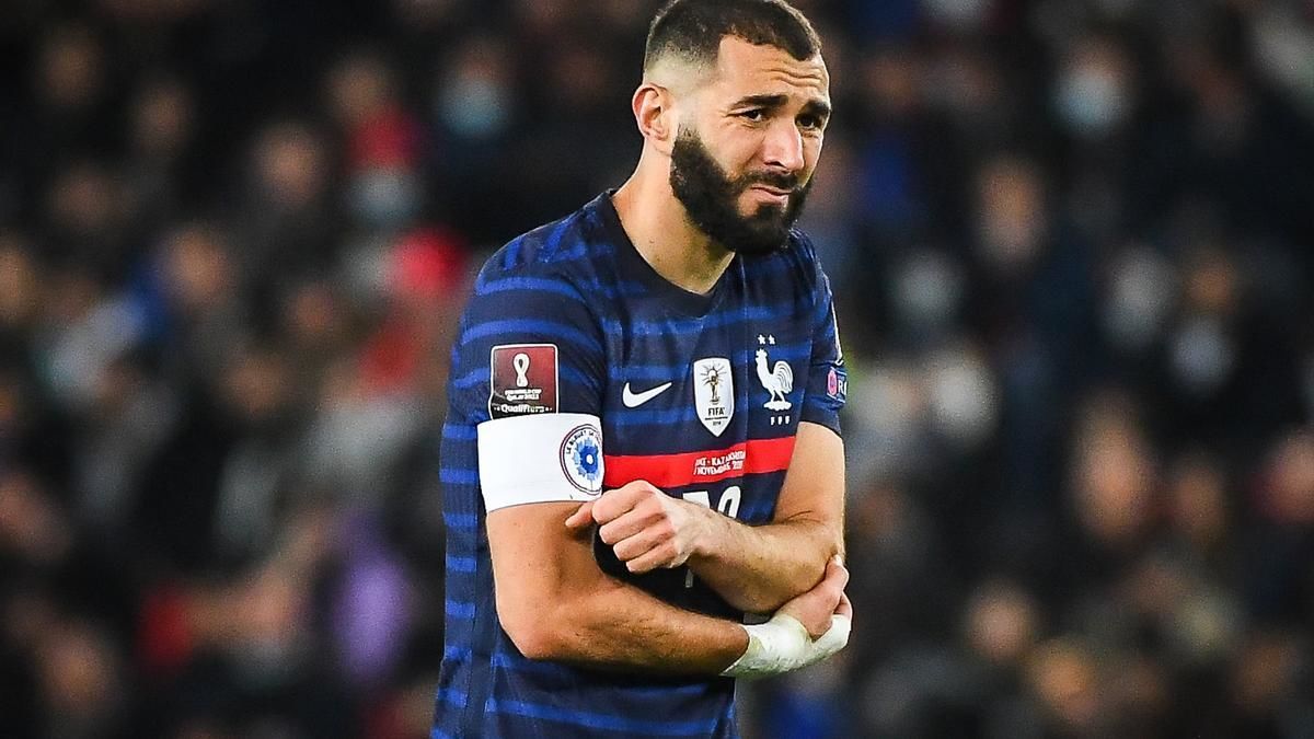 Karim Benzema dice estar seguro que Deschamps se aprovechó de su lesión en Qatar 2022 para alinear a Giroud