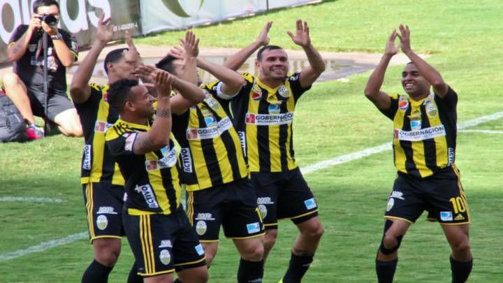 Carabobo FC vs Deportivo Tachira Prediction, Betting Tips & Odds │26 FEBRUARY, 2023