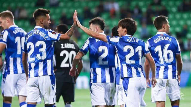 Real Valladolid vs Real Sociedad Prediction, Betting Tips & Odds │22 OCTOBER, 2022