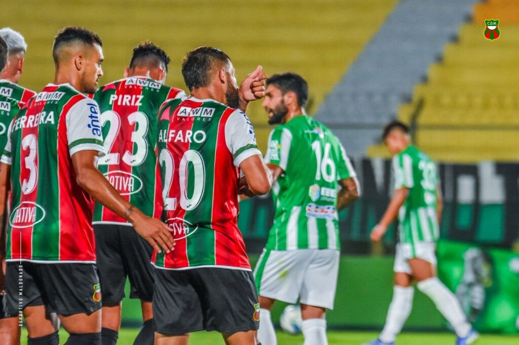 Em busca da vaga!; Fortaleza 4 x 0 Dep.Maldonado; 2° Fase Copa
