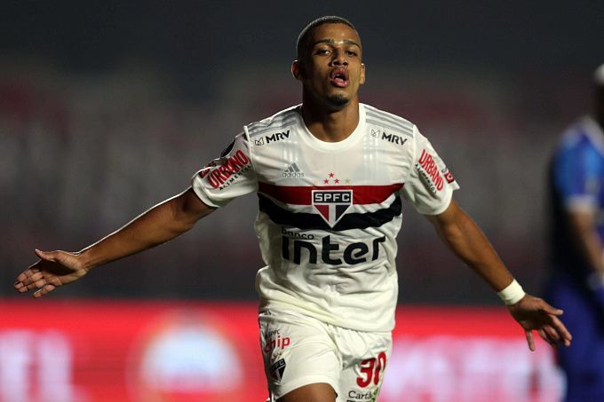 São Paulo vs Universidad Católica Prediction, Betting Tips & Odds │8 JULY, 2022