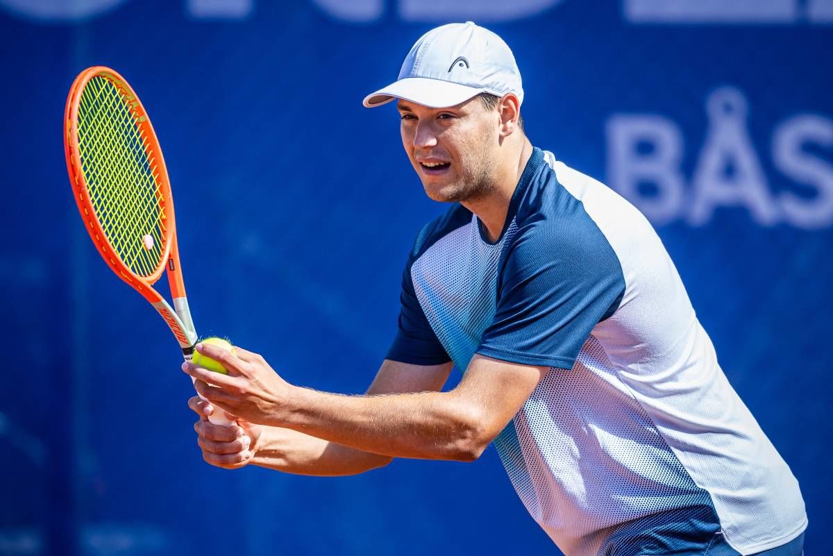 Russia's Shevchenko defeated his compatriot Kotov and will play in the main grid of the ATP-500 tournament in Nur-Sultan