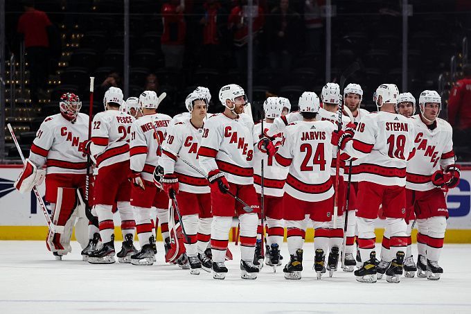 Buffalo Sabres vs Carolina Hurricanes Prediction, Betting Tips & Odds │6 APRIL, 2022