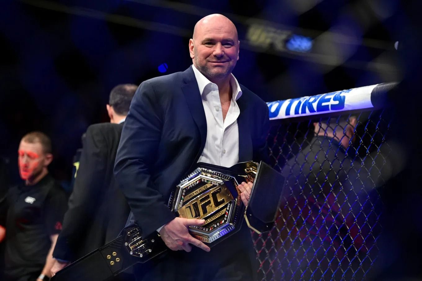 Dana White Discusses Potential UFC Fight Card in the White House with Jones and McGregor