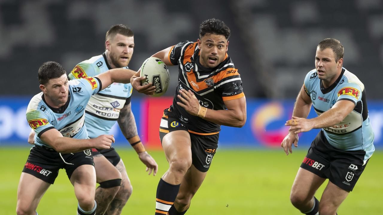 Wests Tigers vs Cronulla Sharks Prediction, Betting Tips & Odds │23 MARCH, 2024