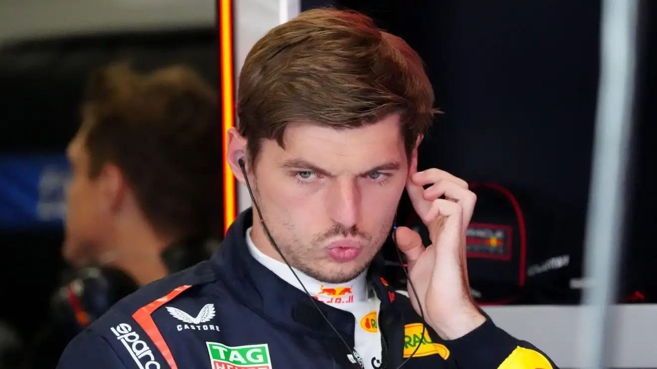 Verstappen Addresses Rumors of Possible Move to Mercedes