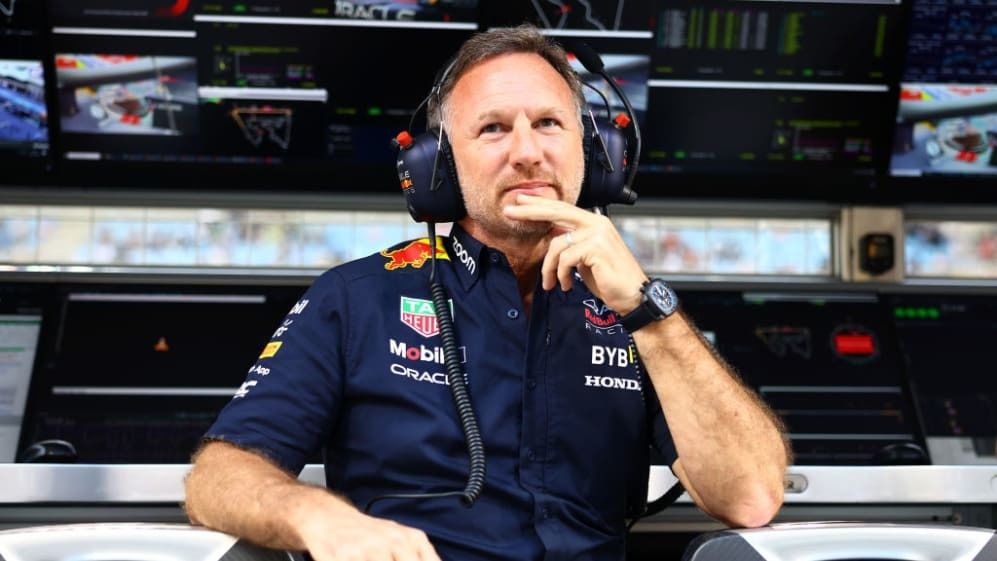 Red Bull Boss Horner Accused Of Sending Indecent Messages