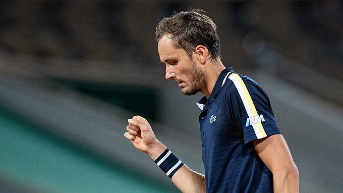 Daniil Medvedev vs Richard Gasquet Prediction, Betting Tips & Odds │17 MAY, 2022