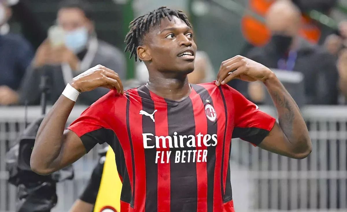 Liverpool Start Negotiation for Leão, Milan Estimate the Player at 130 Million Euros