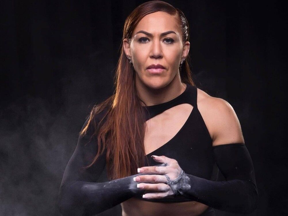 It's one of my dreams to box: Cris Cyborg