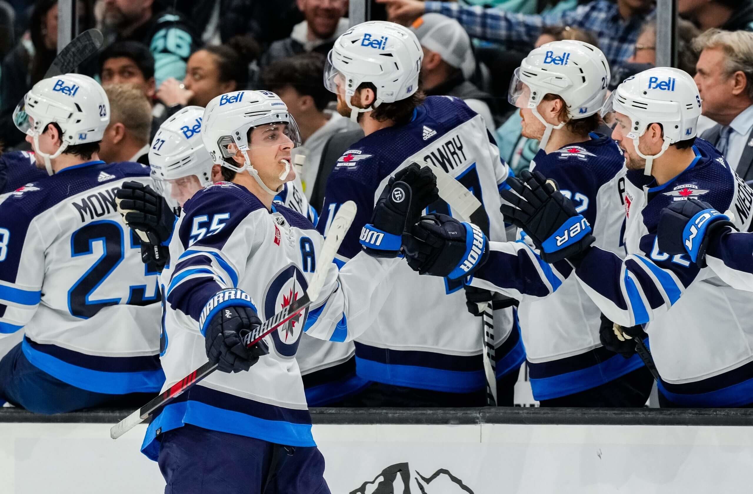 Vancouver Canucks vs. Winnipeg Jets. Pronóstico, Apuestas y Cuotas | 10 de marzo de 2024