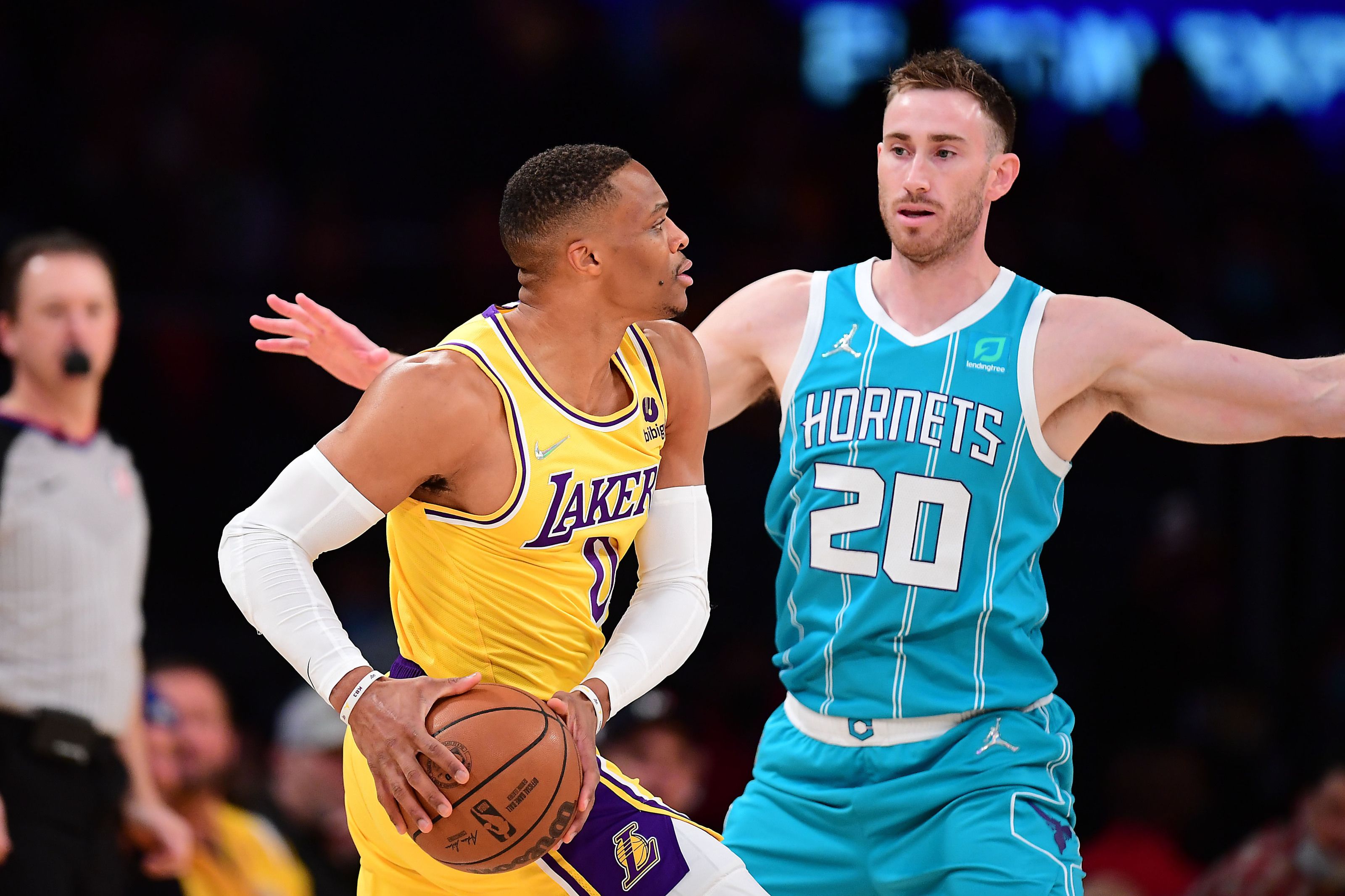 hornets lakers 2022