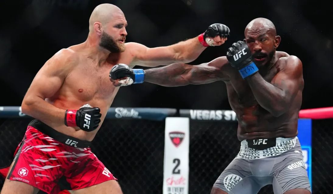 Rountree Out Until 2026 After Loss to Prochazka