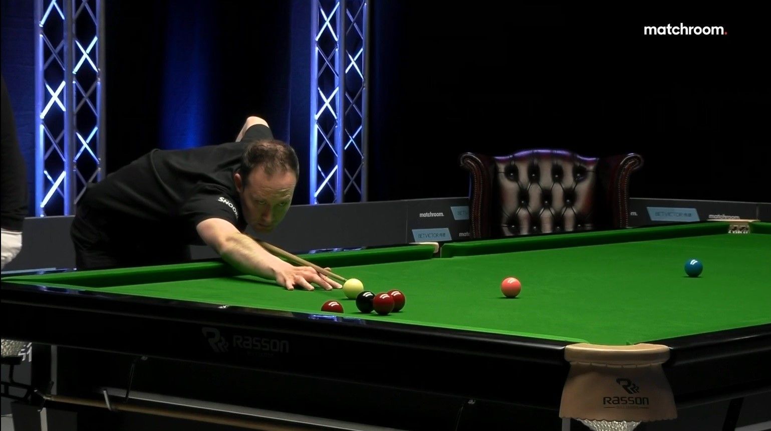 Julien Leclerq vs Umut Dikme: Prediction for the match on October 14, 2025