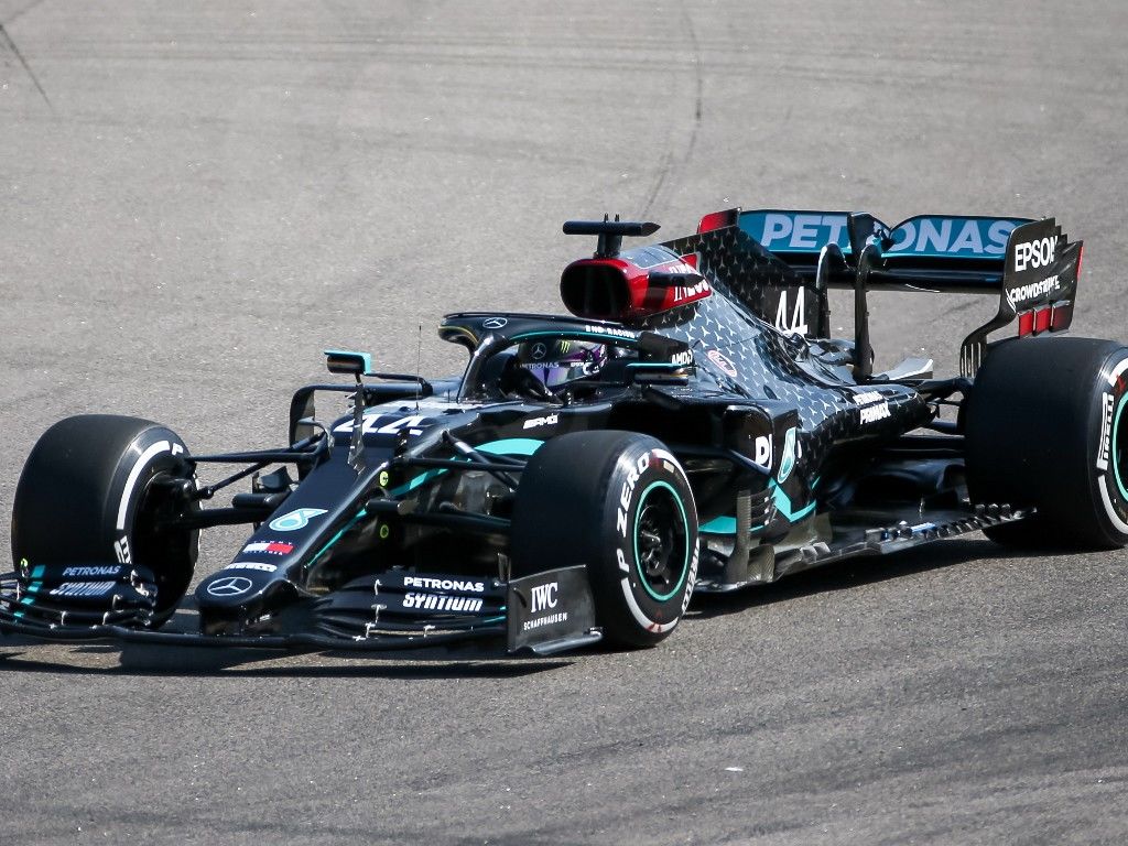 F1: Lewis Hamilton wins the Russian Grand Prix